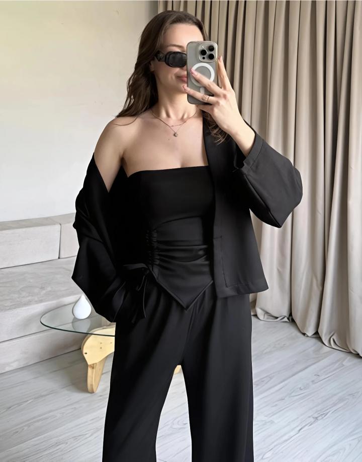 Feminine Set